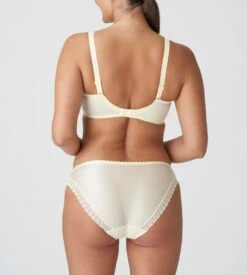 PRIMA DONNA Slip Brésilien Brodé Sedaine French Vanilla 11 PRIMA DONNA Slip Brésilien Brodé Sedaine French Vanilla -Sousvêtement Magasin slip bresilien brode sedaine french vanilla 4