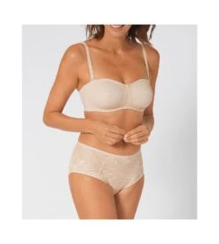 Triumph Soutien-gorge Bandeau Grande Taille Amourette Charm Creamy Dream 15 Triumph Soutien-gorge Bandeau Grande Taille Amourette Charm Creamy Dream -Sousvêtement Magasin soutien gorge bandeau grande taille 6720 creamy dream 7