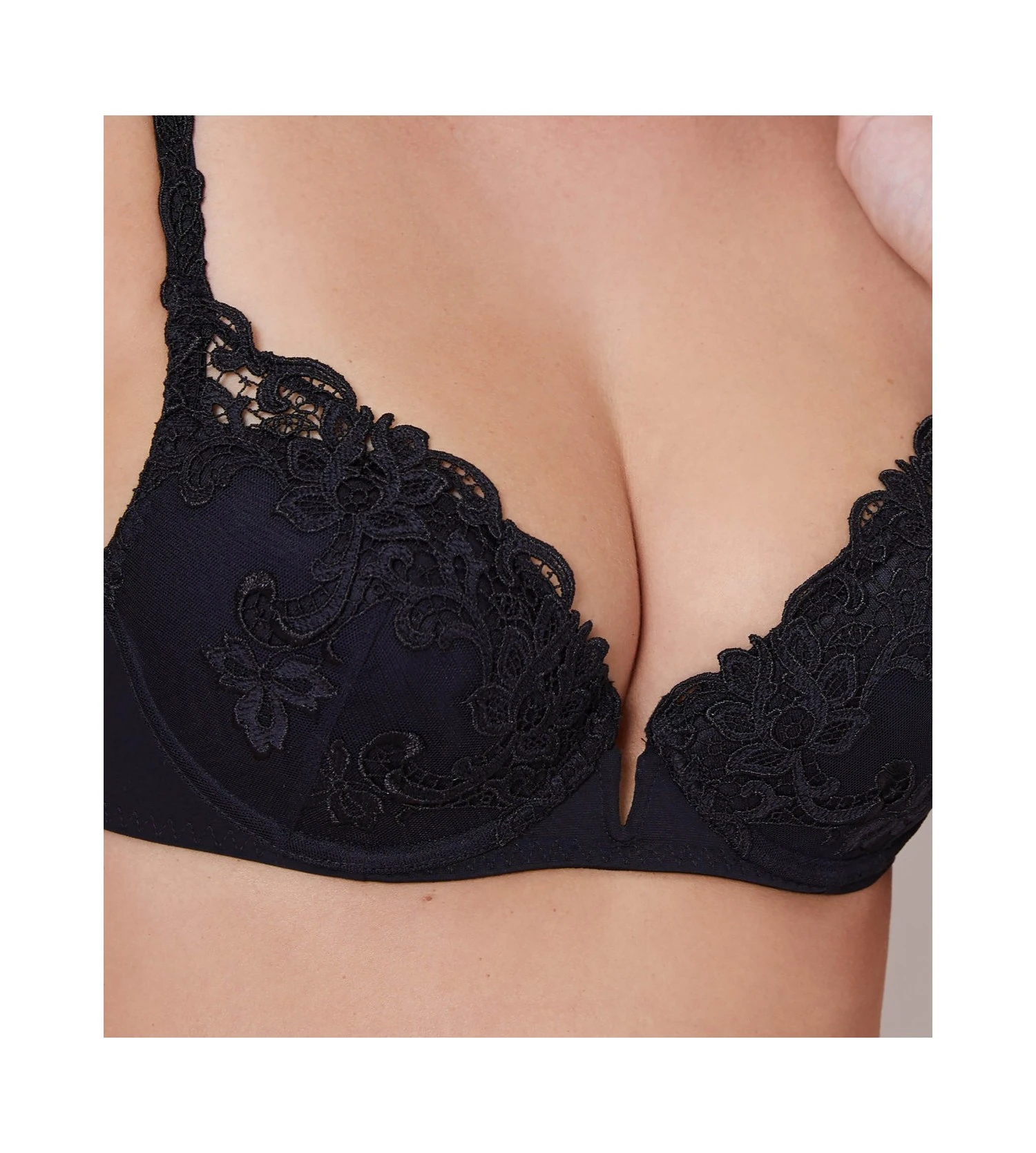 Simone Perele Soutien-gorge Push-up Saga Noir 3 Simone Perele Soutien-gorge Push-up Saga Noir – Image 3